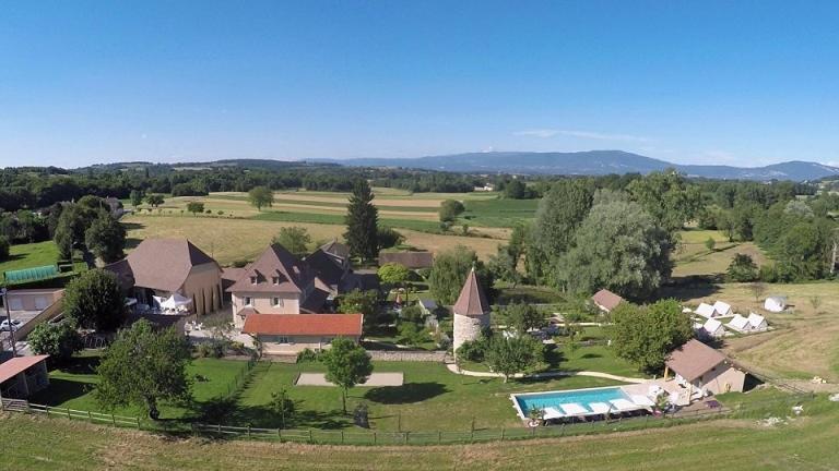Les Villas Du Domaine De Suzel Vignieu Exterior photo